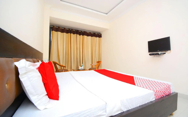 Hotel Le Kingston by OYO Rooms