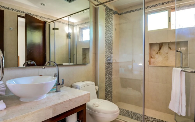 Rebecca 2 bedrooms sleeps 5
