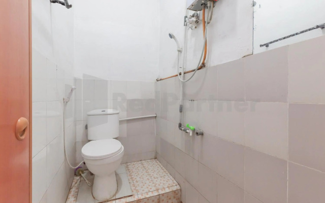 OYO 2369 Cempaka Homestay