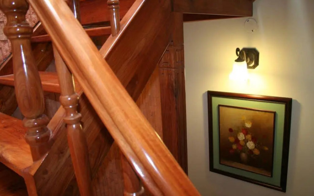 Hotel Maria Isabel
