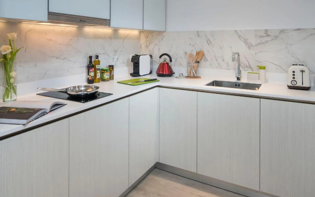Lanson Place Winsland, Singapore