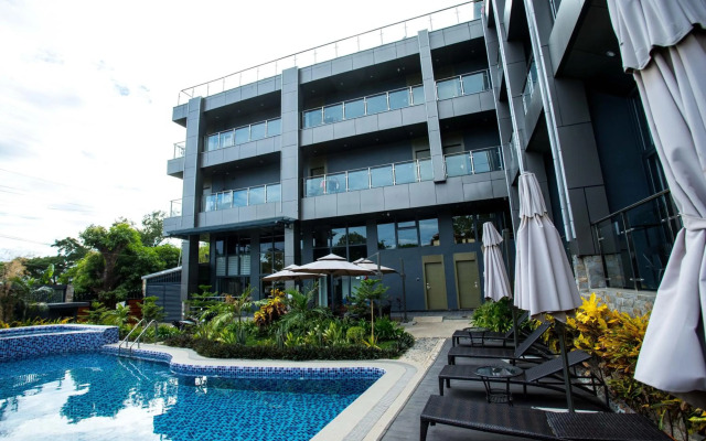 Vienna Hotel (Newly Renovated 2025)