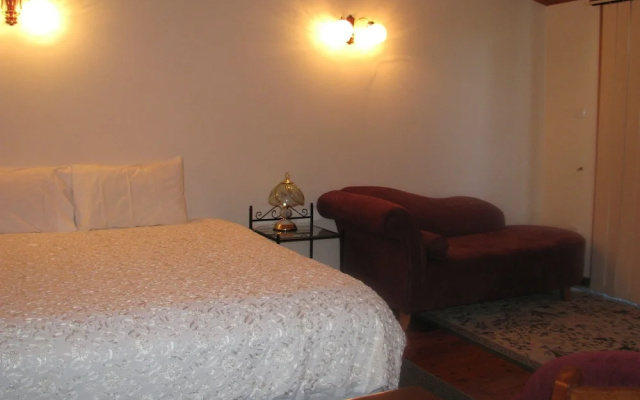 Hill Top Country Guest House