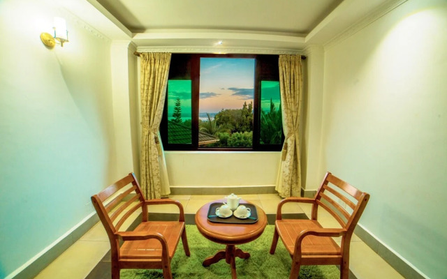Victoria View Hotel