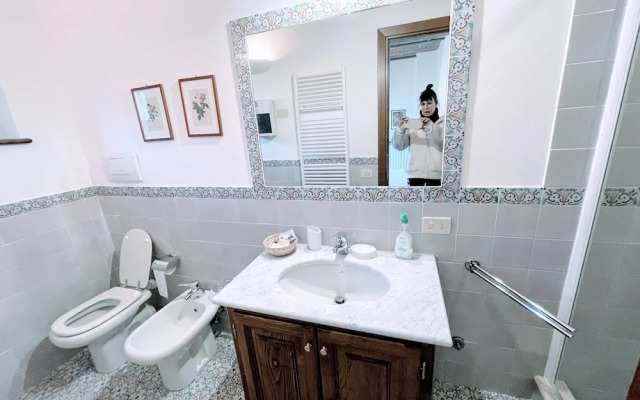 Torretta Sleeps 5 With Pool and Exclusiv