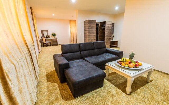 Miraj Resort
