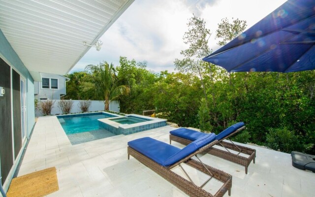 Bamboo Bungalow