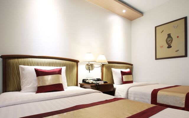 The Royal City Hotel