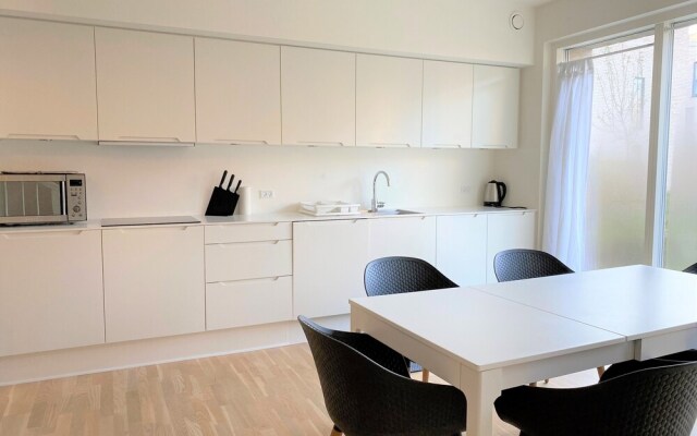 Modern Four Bedroom Townhouse Next To Bella Center And Copenhagen Airport