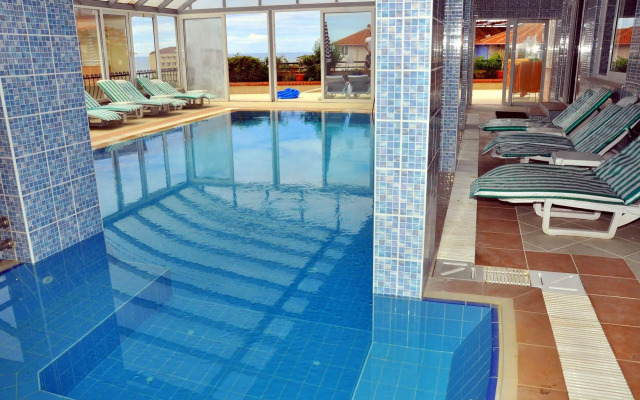 Blue Night Hotel