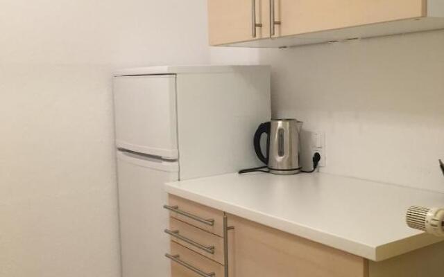 Advice & Advise Apartment
