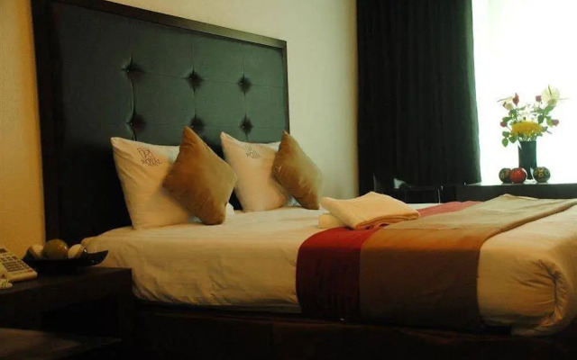Royal Hotel