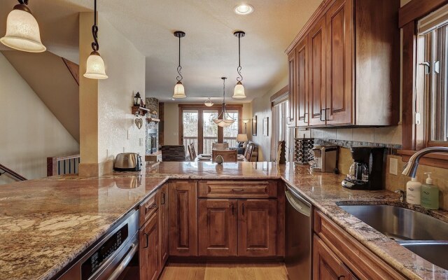 Happy Trails - 3 Br Townhouse