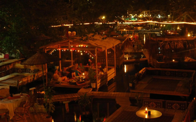 Arikanda River Garden Hotel