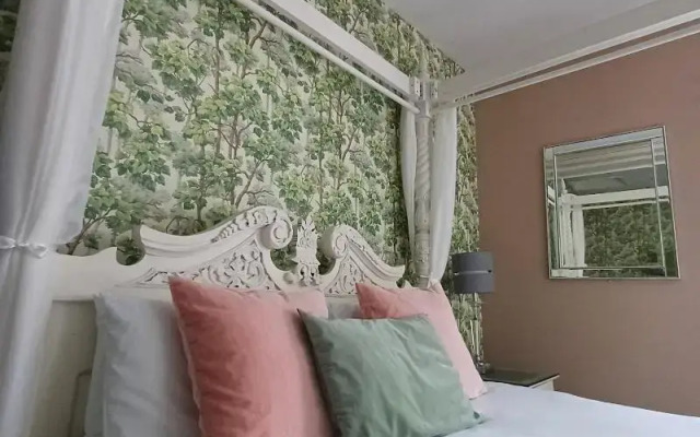 Northover Manor Hotel