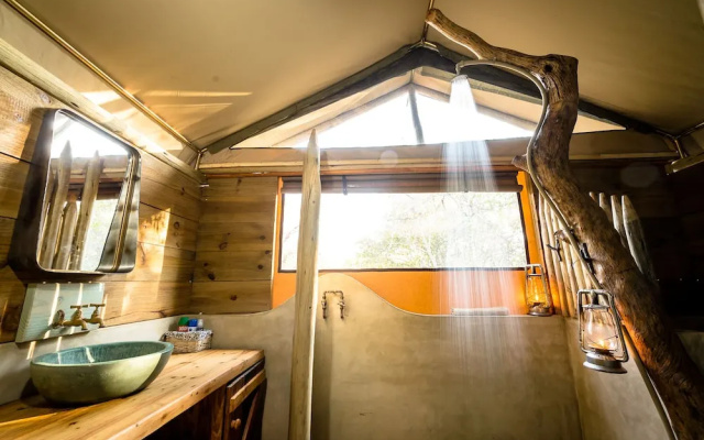 Bundox Safari Lodge