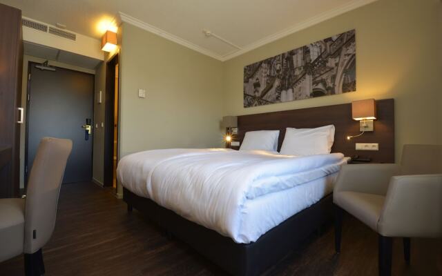 Отель Fletcher Hotel-Restaurant 's-Hertogenbosch