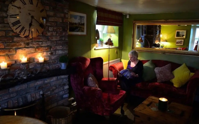 The Castle Arms Inn