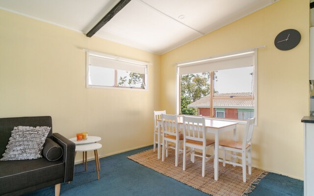 St Johns Cozy & Comfort 2 Bedroom Unit