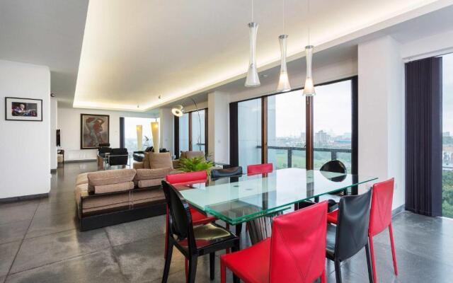 Veeve - Park View Penthouse