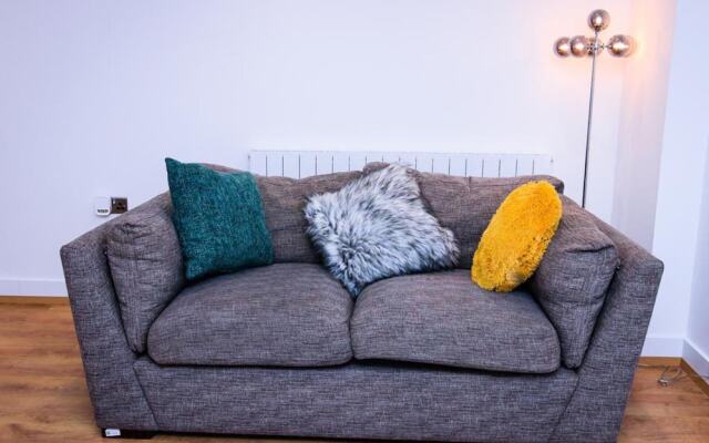 Thout Seaview Luxury Apartment