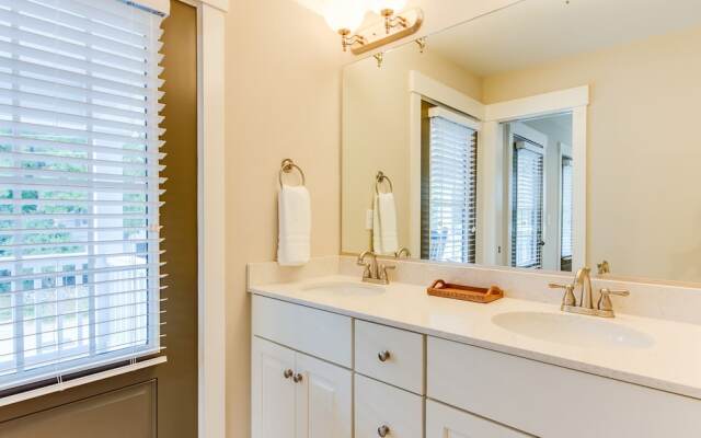 404 B The Princess Anne House