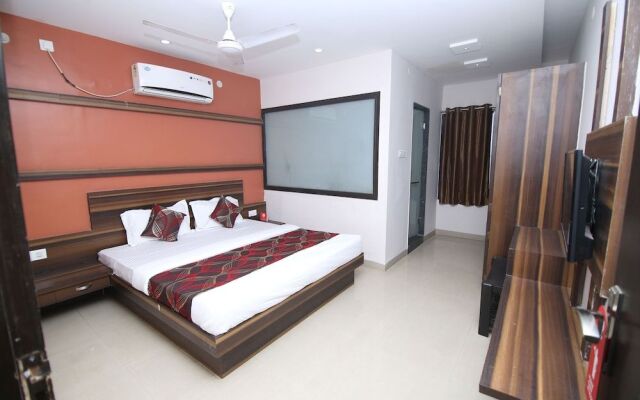 OYO 9096 Hotel City Star