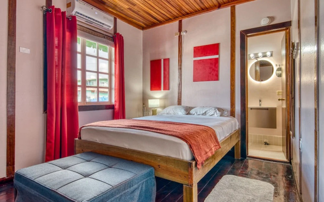 Lula’s Bed & Breakfast