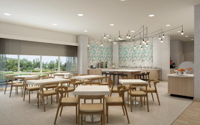 Staybridge Suites Long Beach Airport by IHG