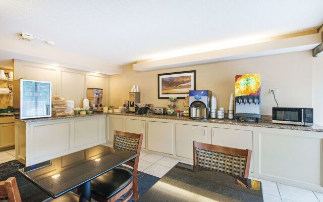 Red Roof Inn Charlottesville