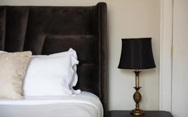 The Cross Keys Sherborne