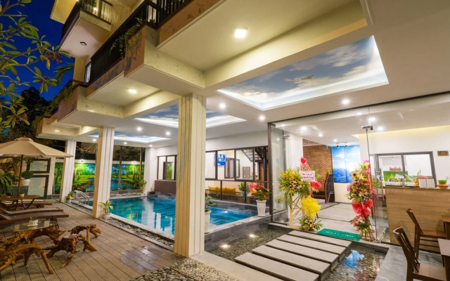 Hoi An Grace River Villa