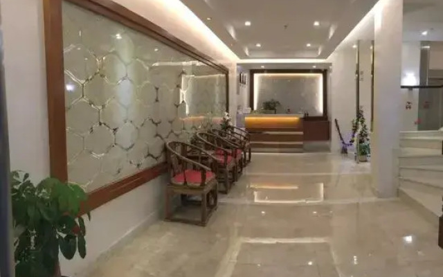 Jiaxiang Business Hotel
