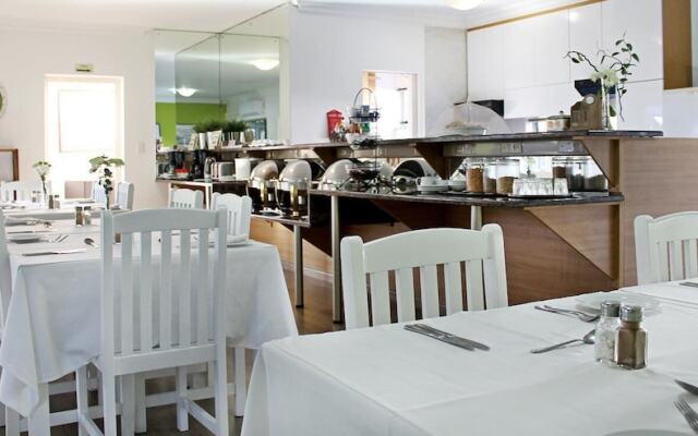 Silver Oaks Boutique Hotel