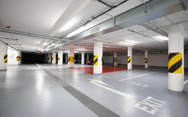 Apartment Oscar With Garage