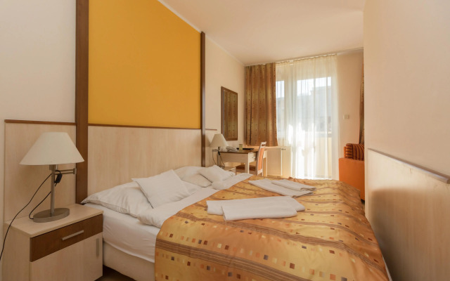 Premium Apartment House