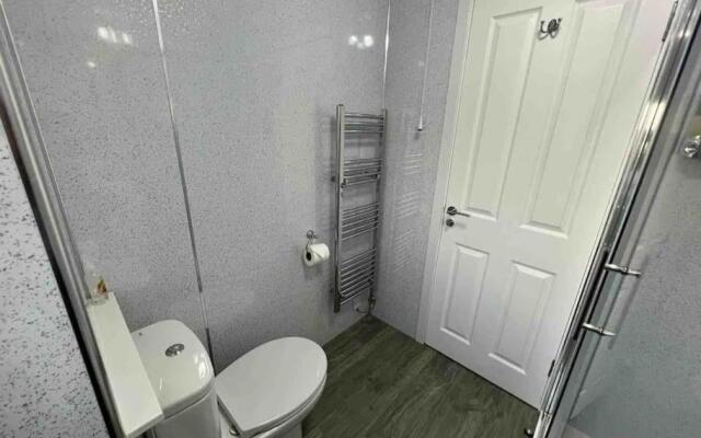 Modern 2 Bed Apartment