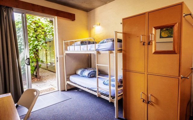 YHA Grampians Eco Halls Gap