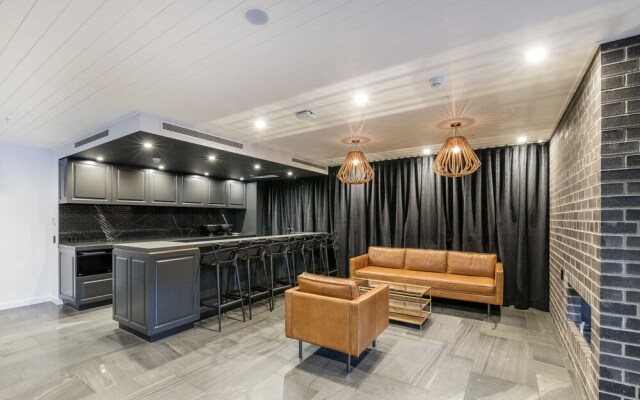 Nero Newstead