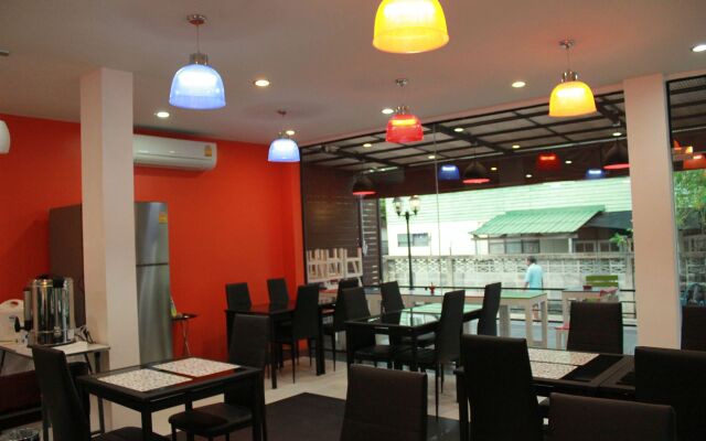 Donmuang Airport Modern Bangkok Hotel