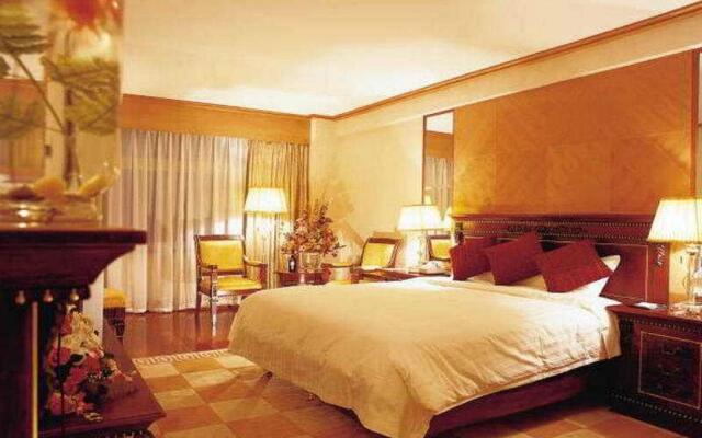 Eastern Air Hotel