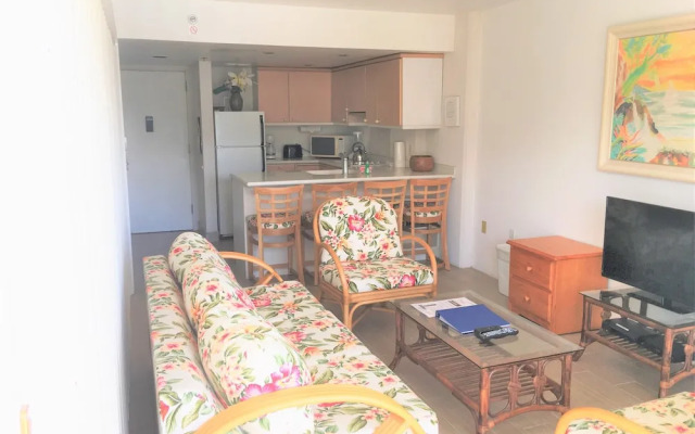 Ilikai by Luana Hawaii Vacation Rentals