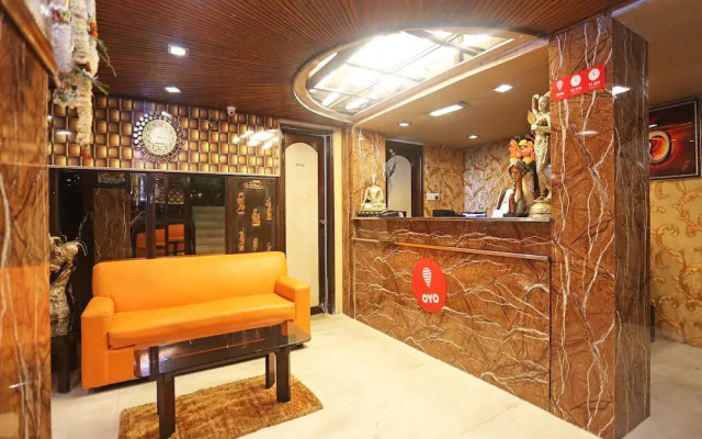 OYO 5249 Hotel Heera International