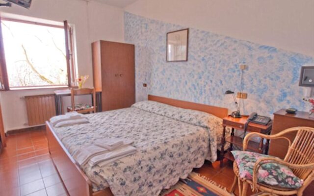 Hotel Rondanino