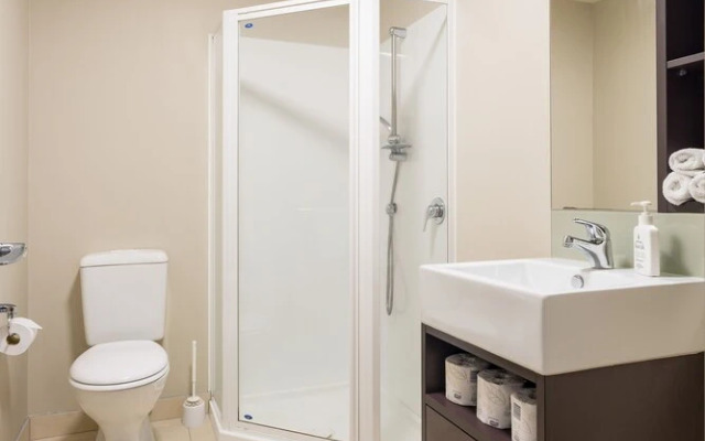 Toodle's Wheelchair Friendly Central 3Bed