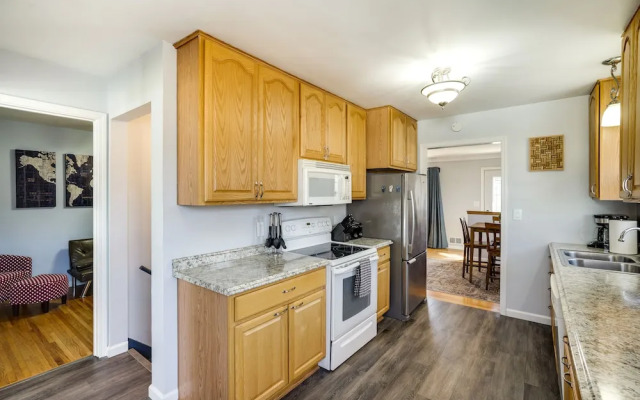 Inviting Minneapolis Vacation Rental w/ Game Room!