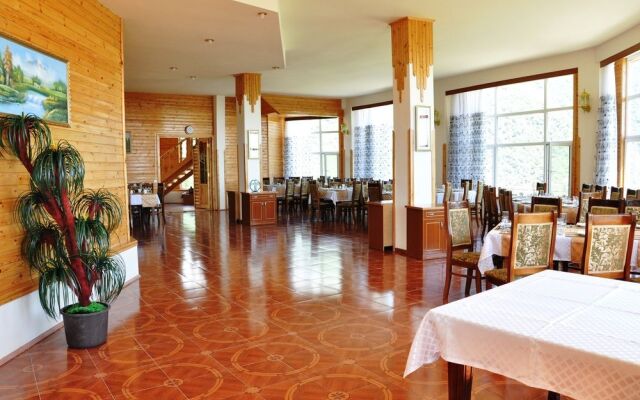 Kungut Hotel & Resort