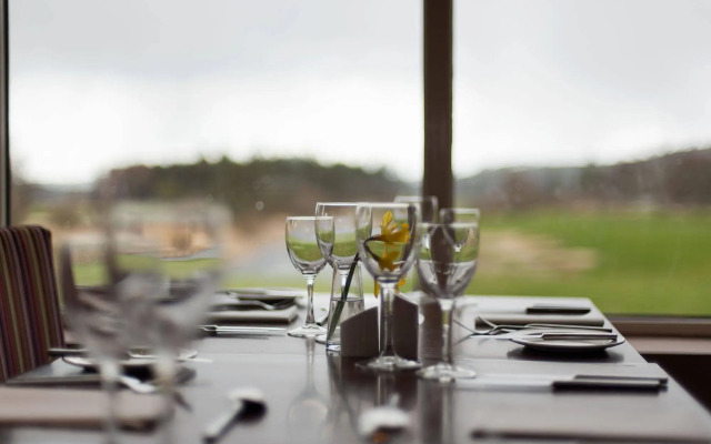 Tulfarris Hotel & Golf Resort