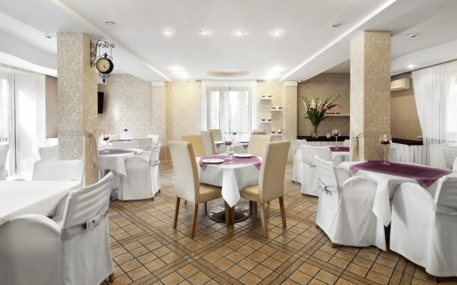 Petrus Hotel