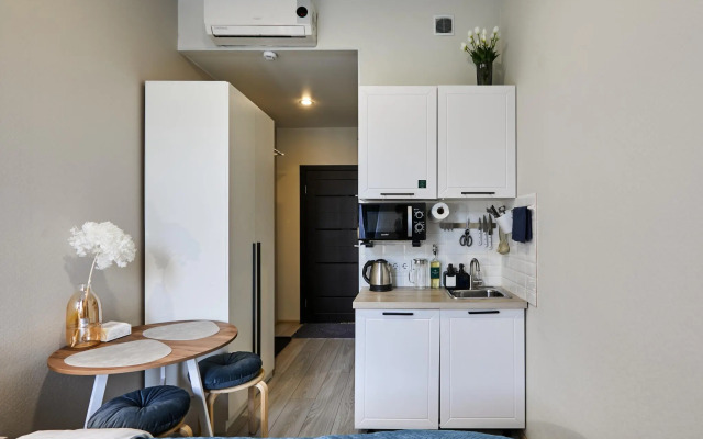 С.Утками на проспекте Литейный